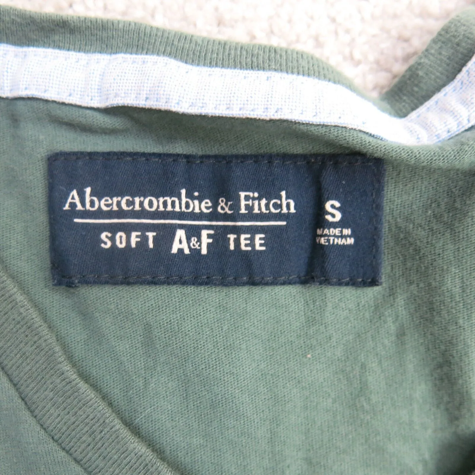 Abercrombie & Fitch Shirt Mens Small Green Short Sleeve Crew Neck Soft  Tee