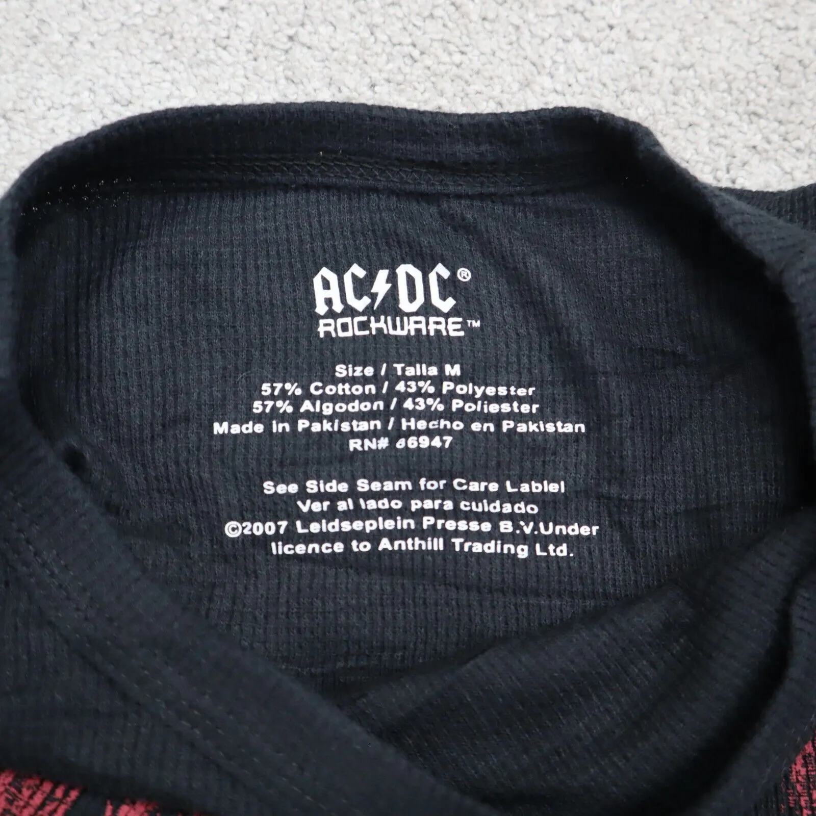 AC DC Mens Knitted Sweatshirt Long Sleeves Graphic Print Black Size Medium