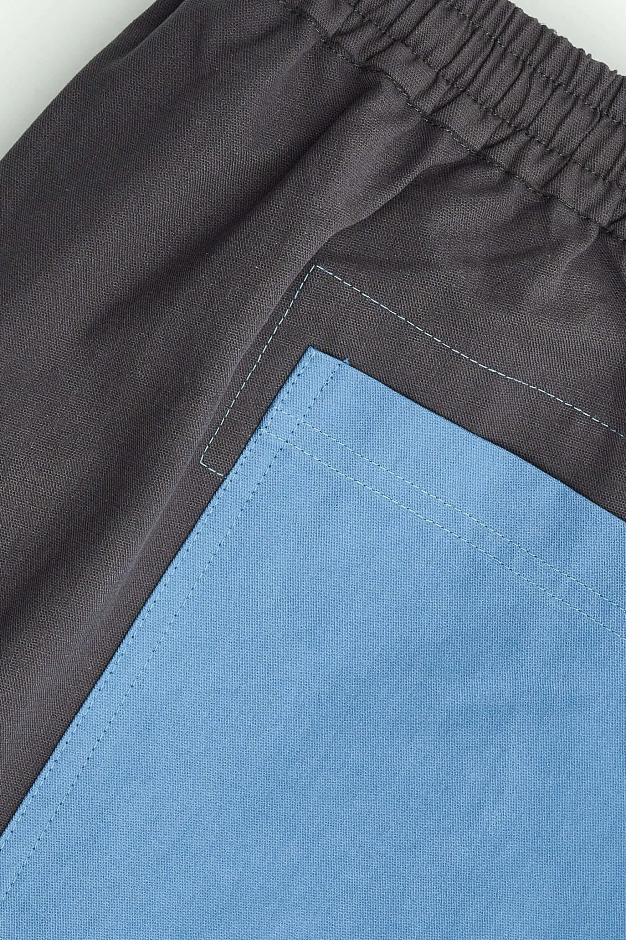 Contrast Pocket Tapered Trouser