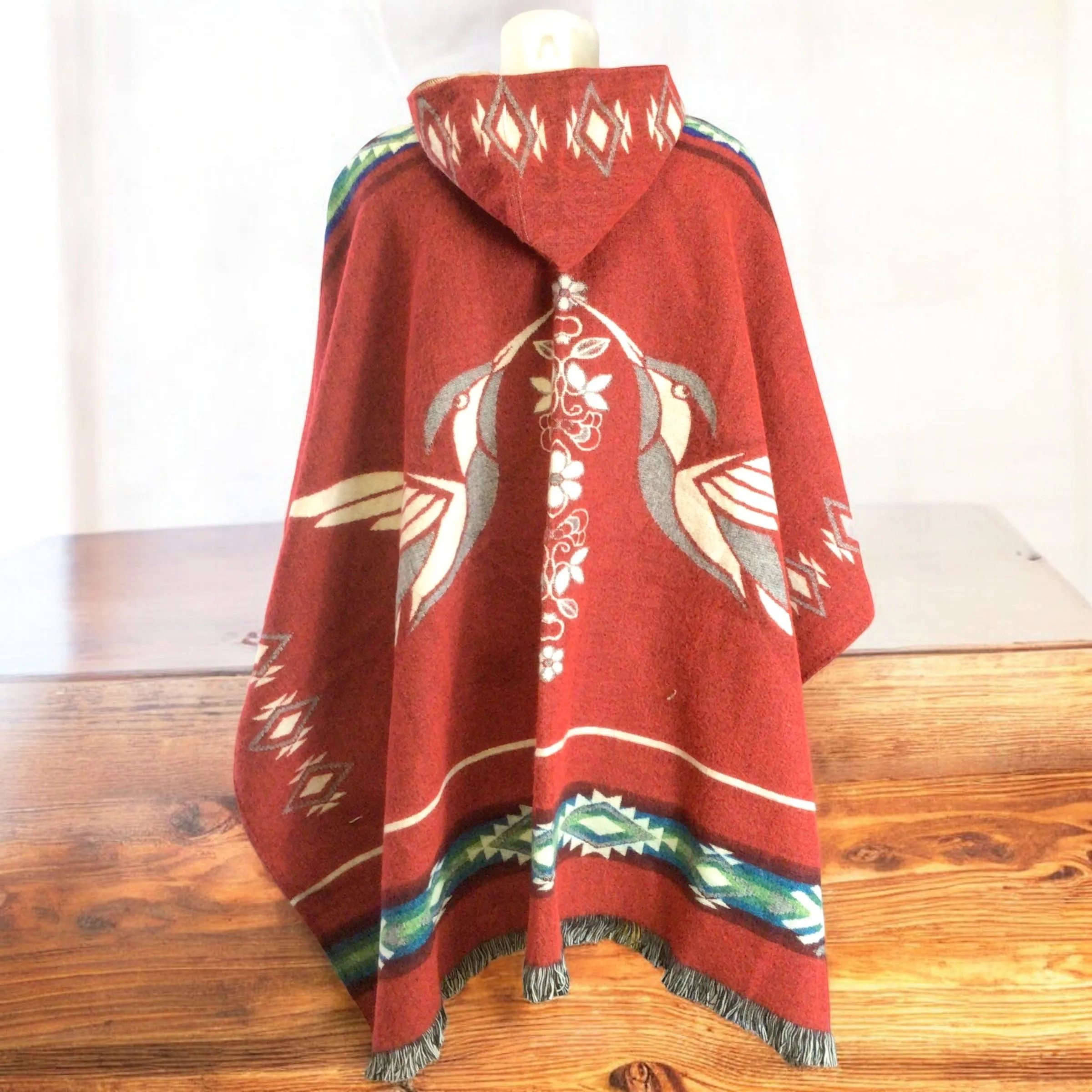 Handmade Ponchos brown ( hummingbird )